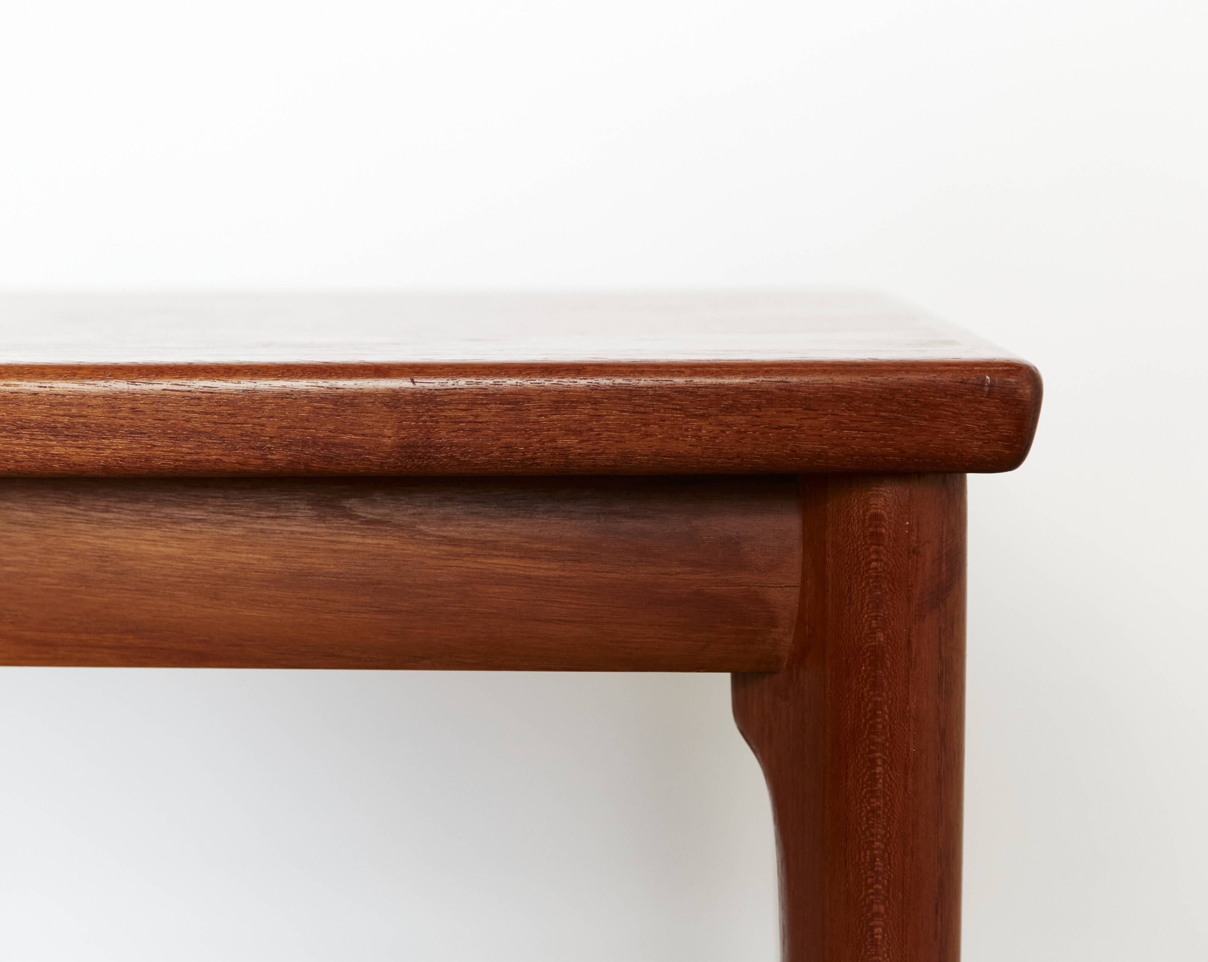 Grete Jalk boat shaped Dining Table for Glostrup