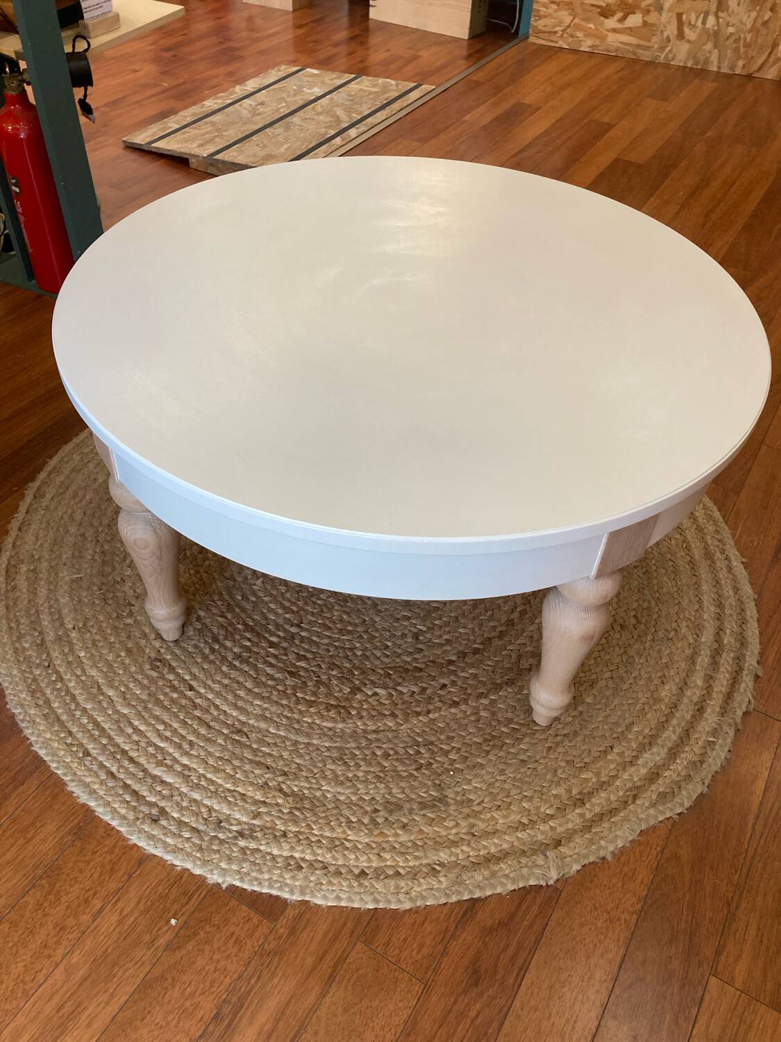 "Eglantine" coffee table