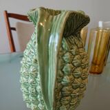 Pineapple pitcher