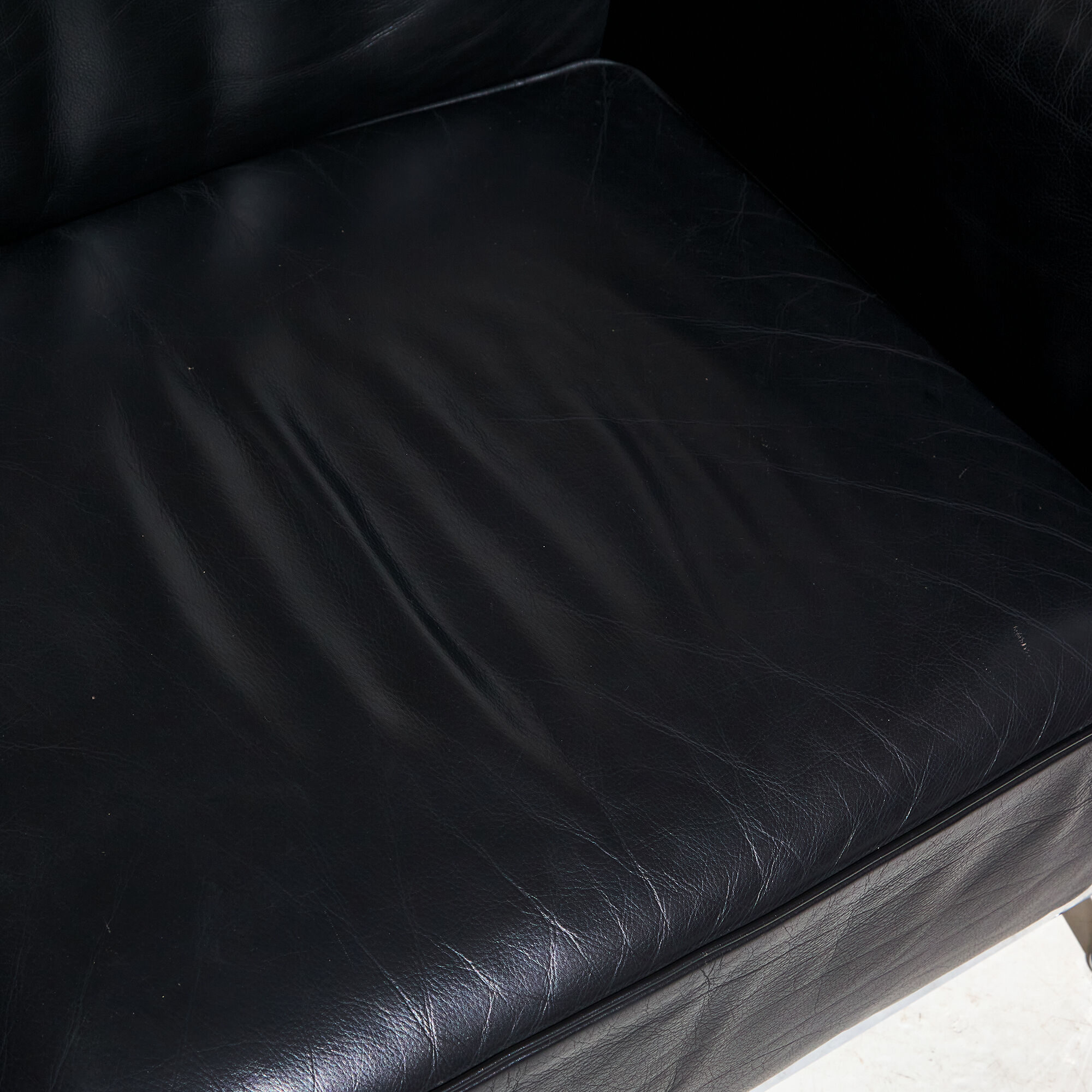 Fauteuil en cuir LC3 de Le Corbusier pour Cassina