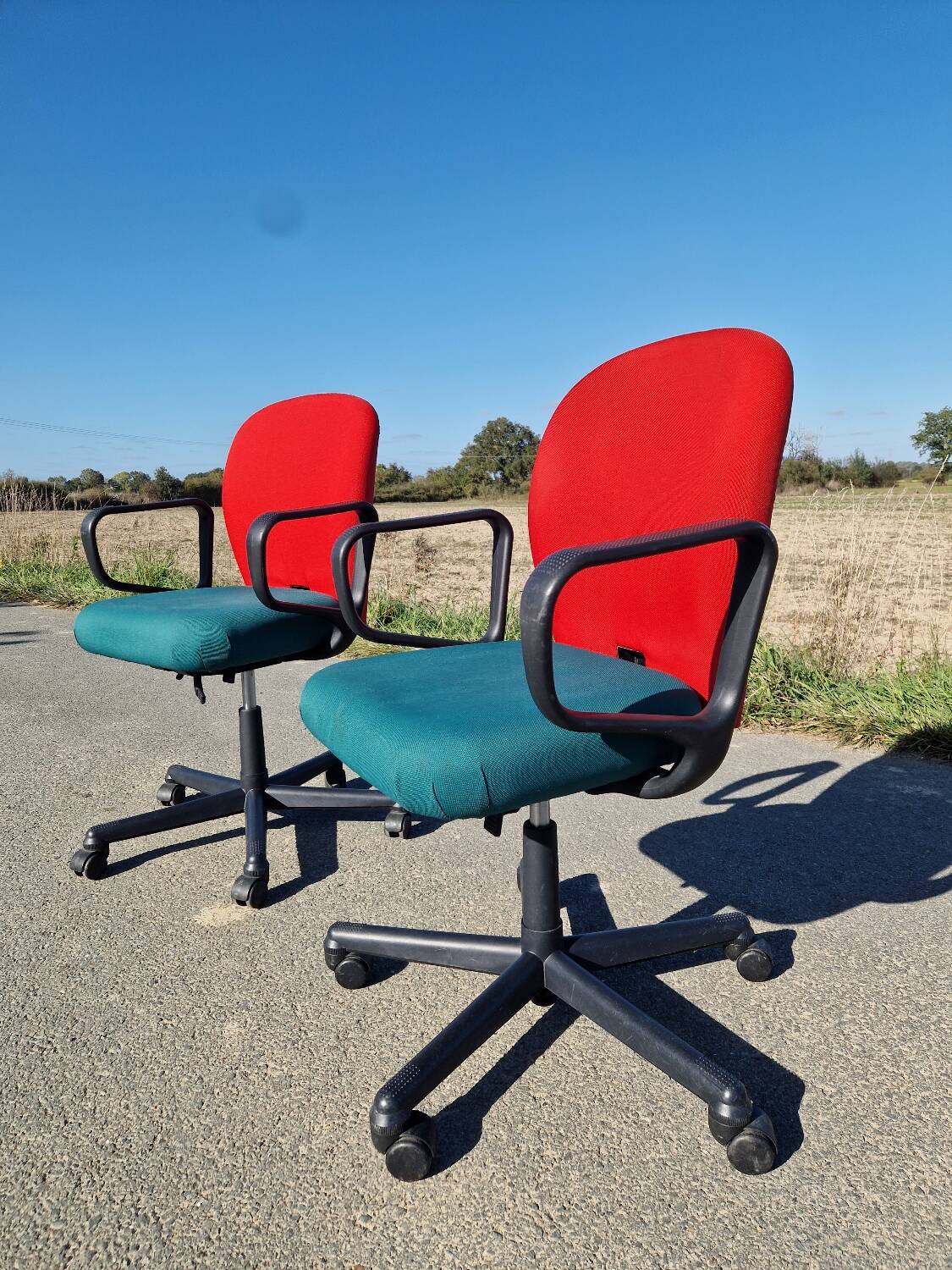 Set of 2 ergonomic office chairs from Vitra