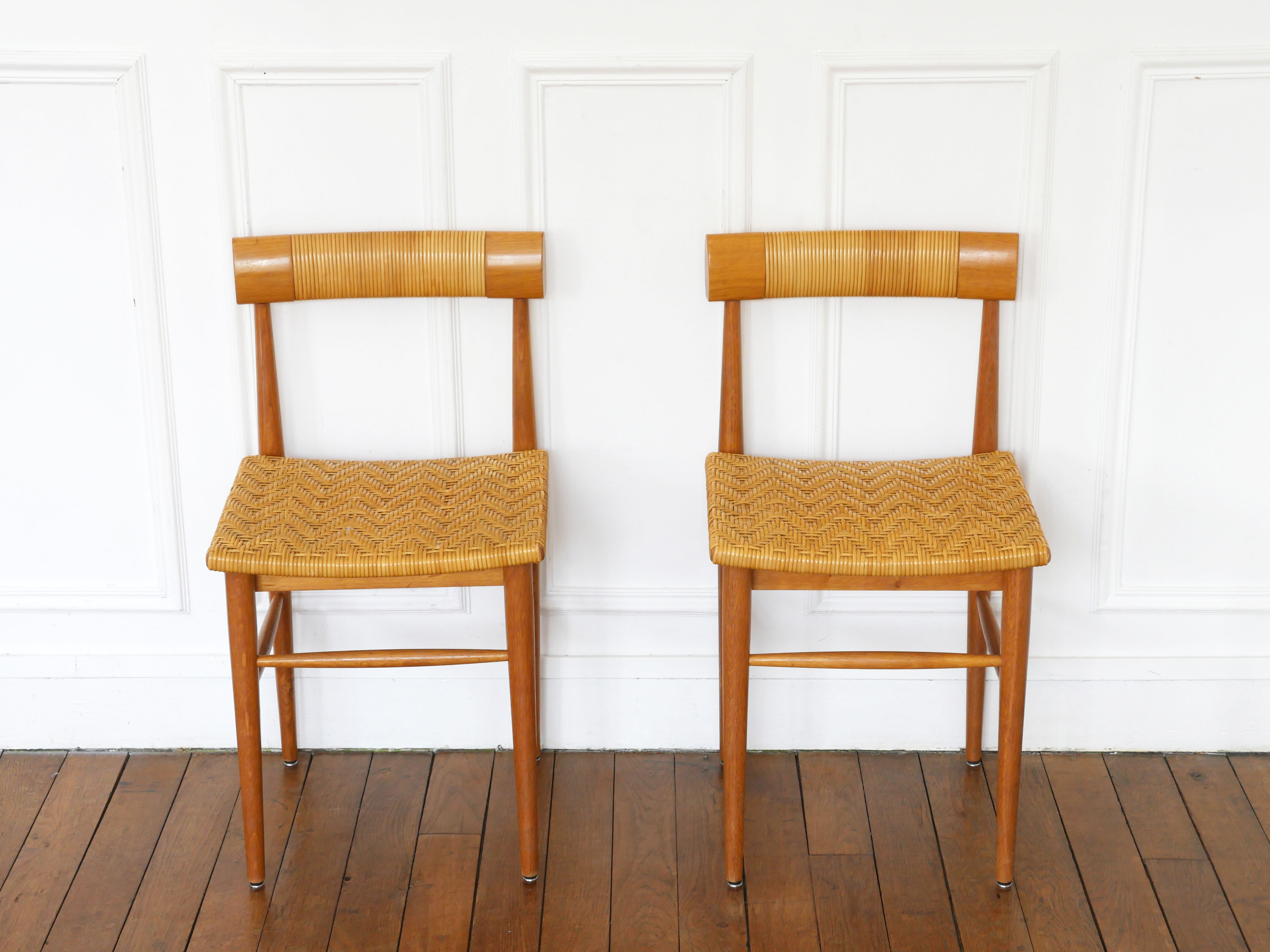 2 chairs