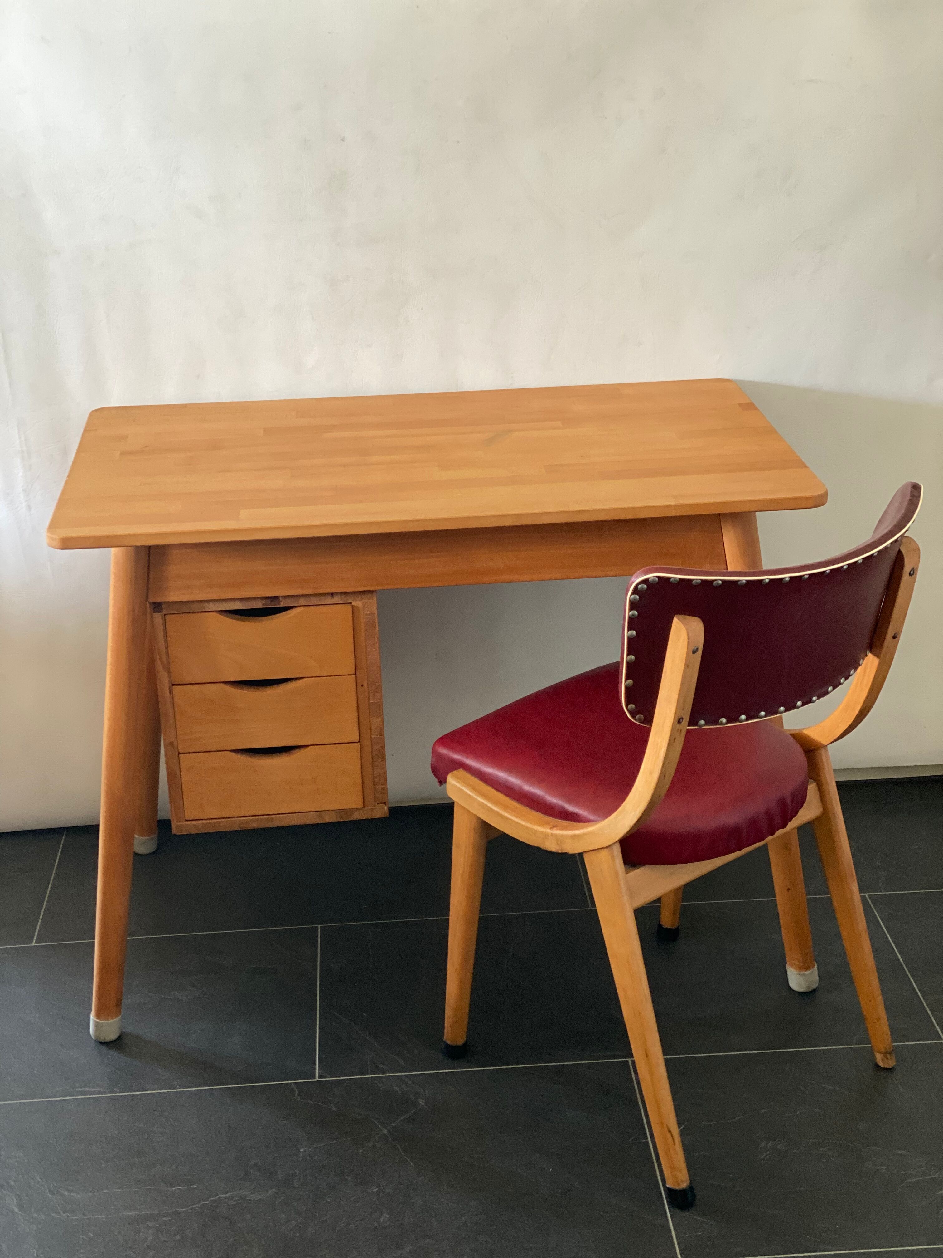 Bruynzeel Pine Wood Desk and Vintage Chair