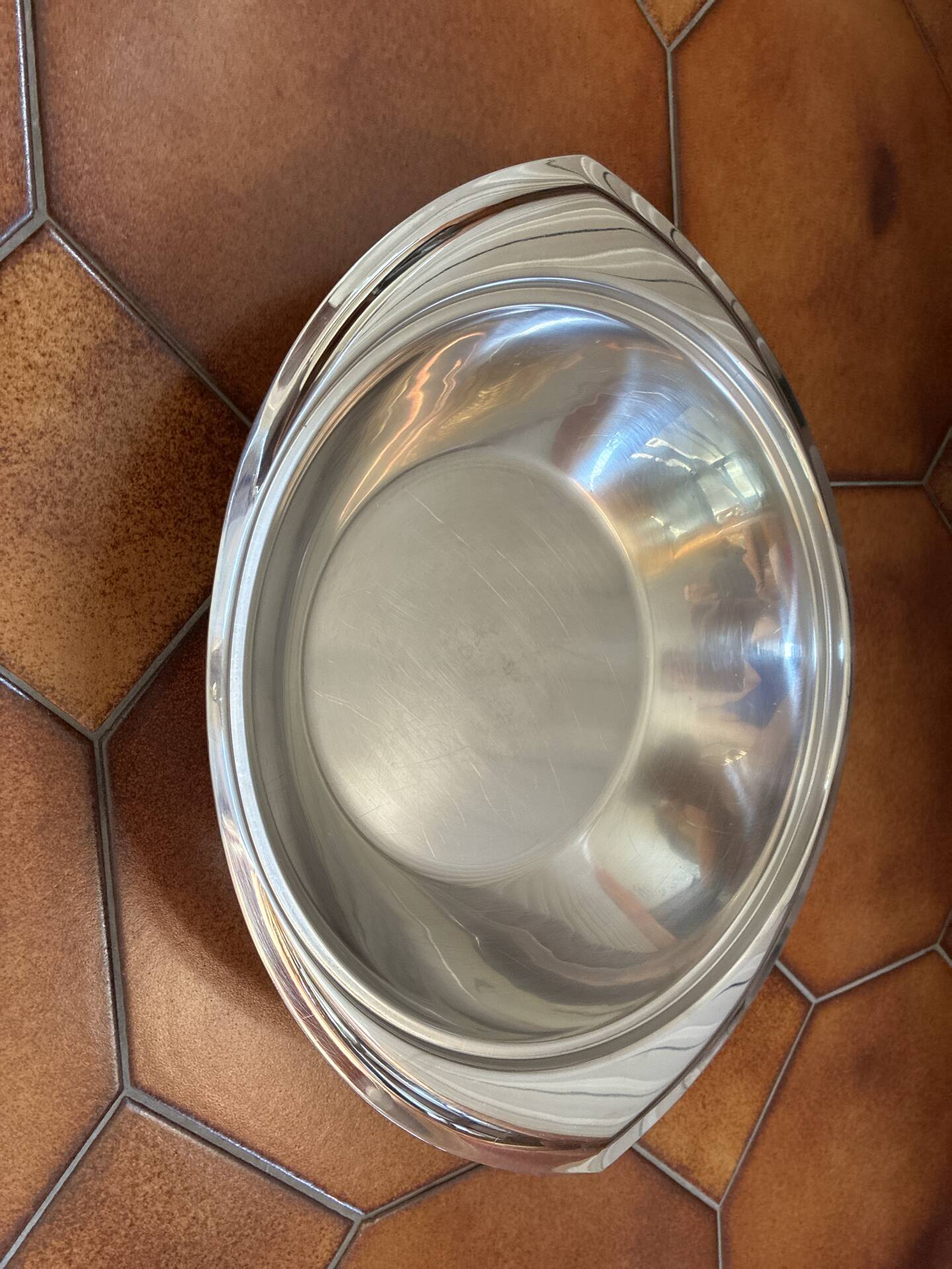 Stainless steel plate Guy Degrenne