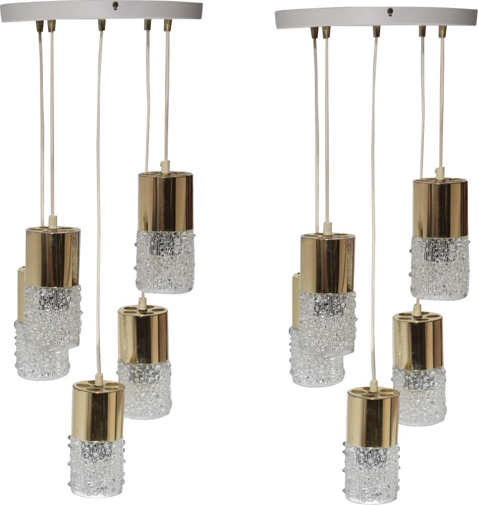 Pair of hanging lamps