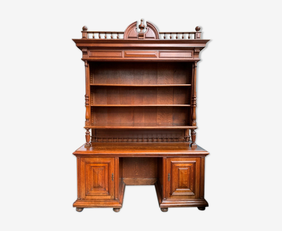 Bibliothèque-bureau dans le style Henri II