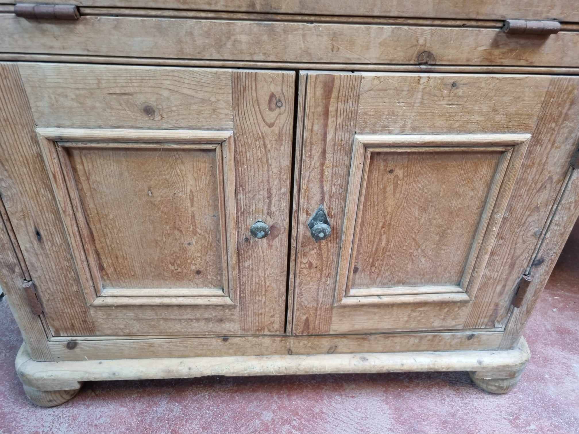 English pine TV cabinet