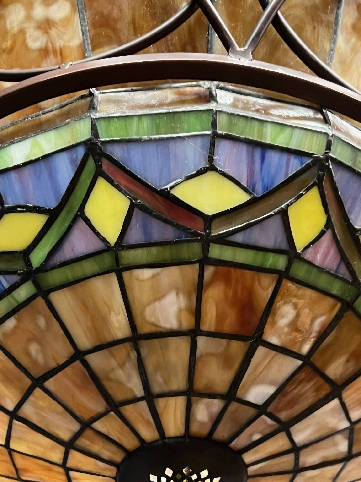 Large Tiffany lamp.