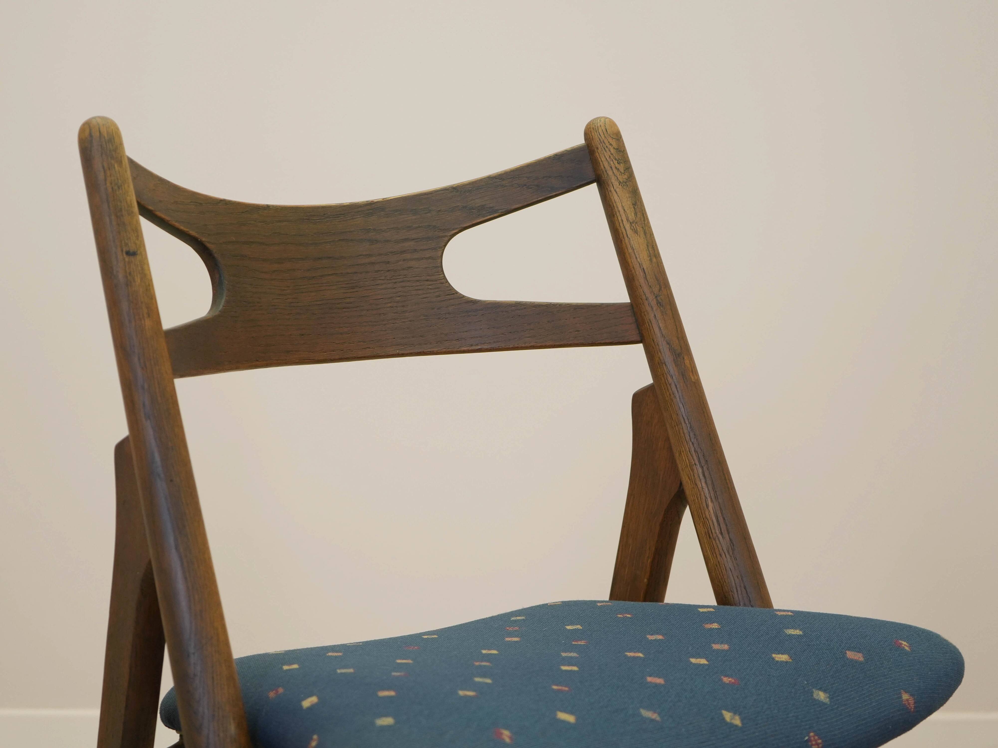 Ensemble de quatre chaises en chêne, design danois, années 1960, designer : Hans J. Wegner