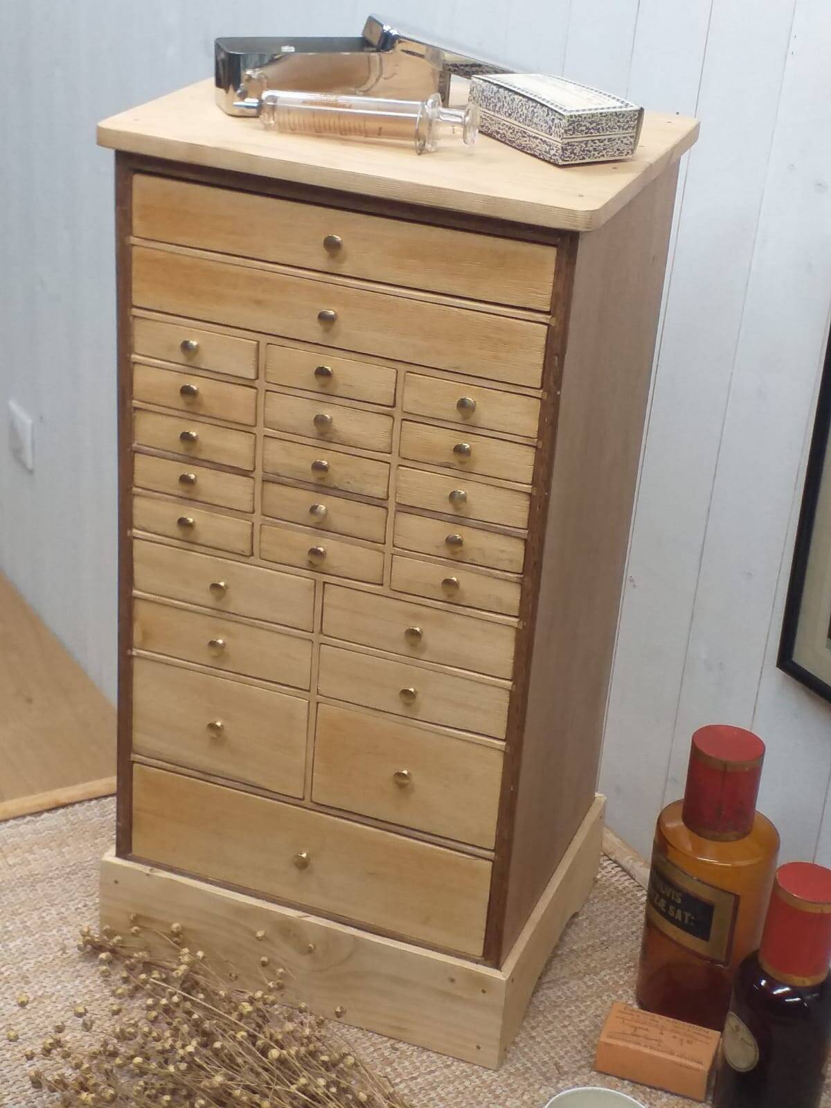 Watchmaker's layette