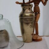 Golden vase