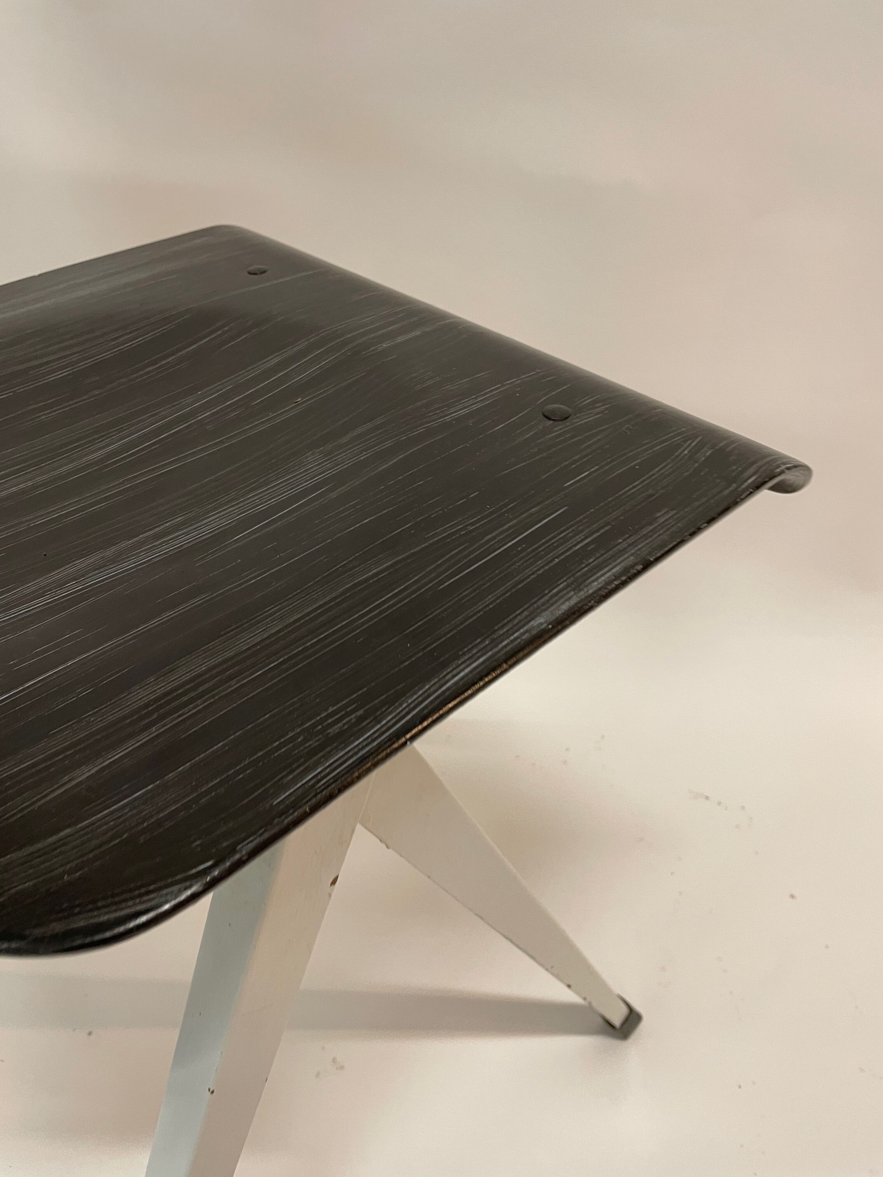 Chaise vintage Galvanitas