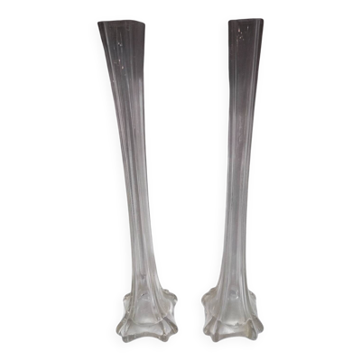 Paire de vases soliflores en verre ciselé vintage