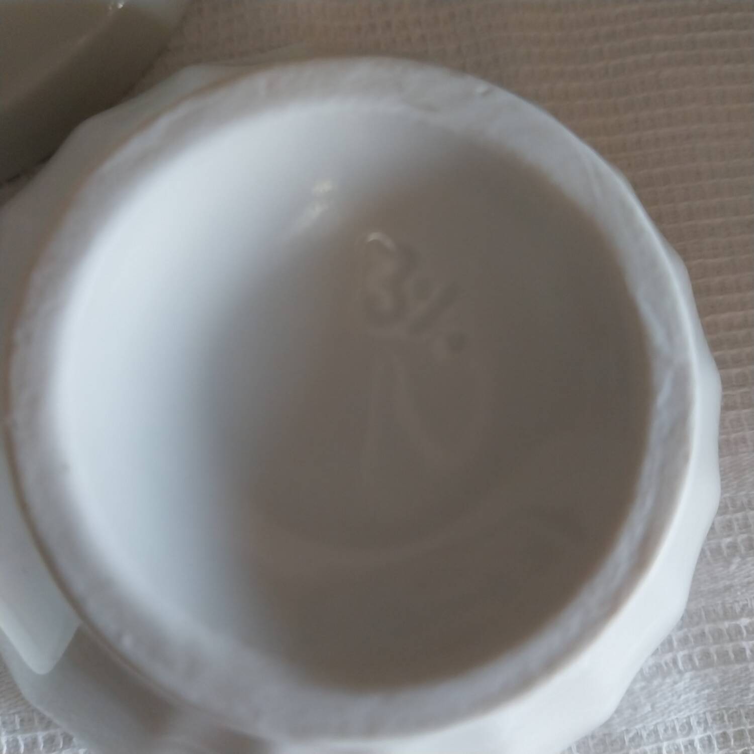 Antique white porcelain facet bowls
