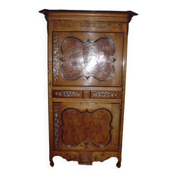 Standing man Louis XV in solid elm