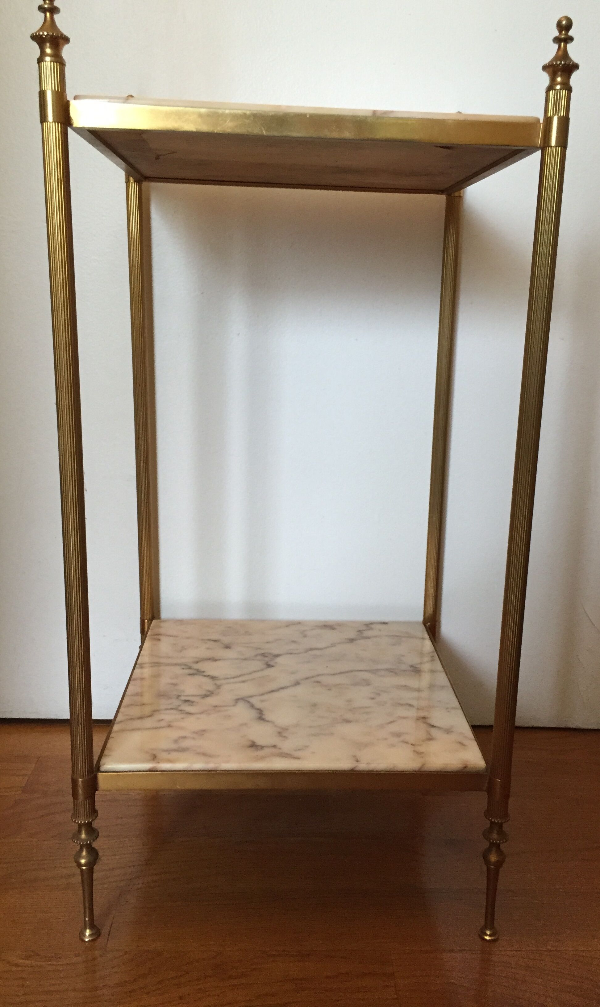 Etagère en laiton et marbre
