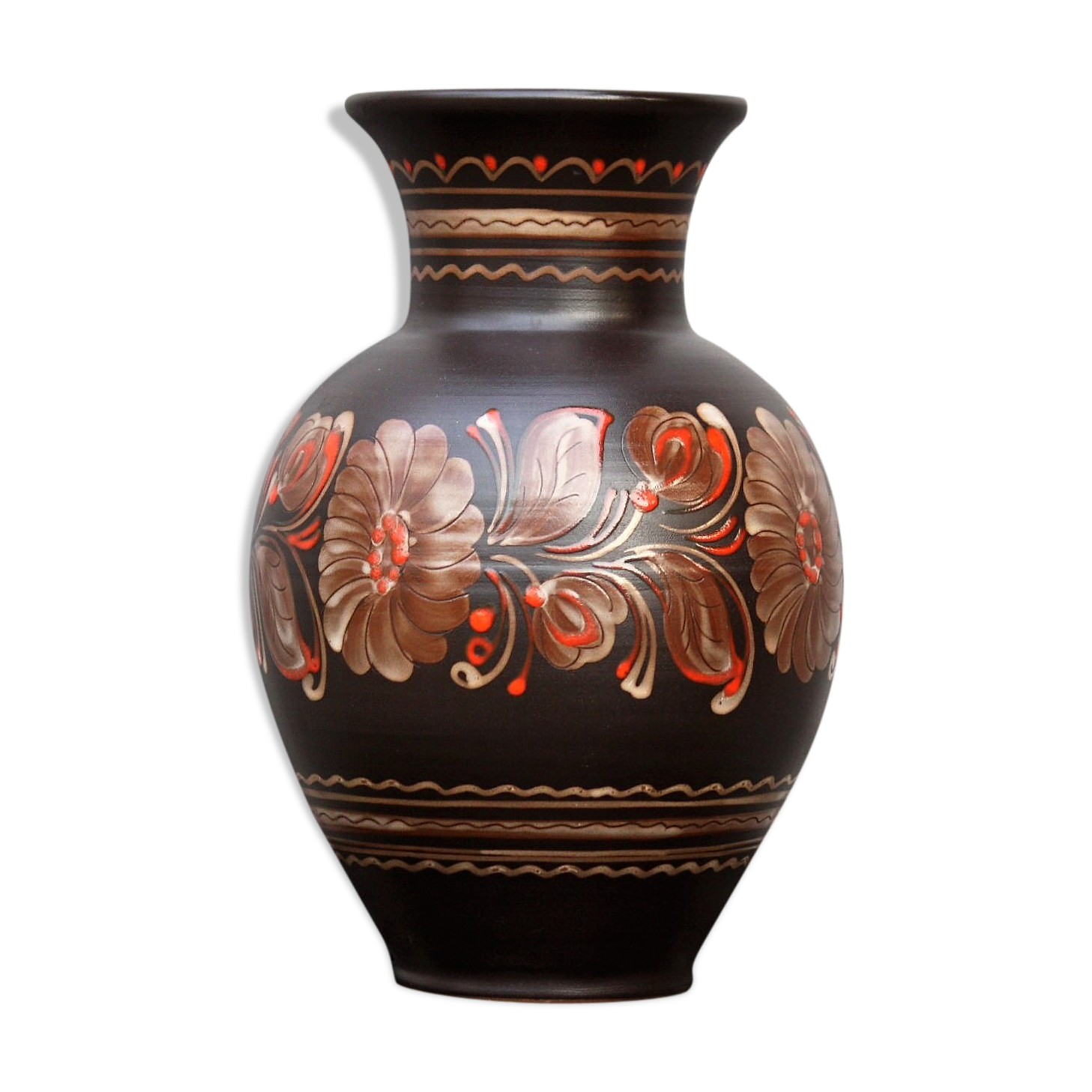 Hungarian vase MHV floral decoration