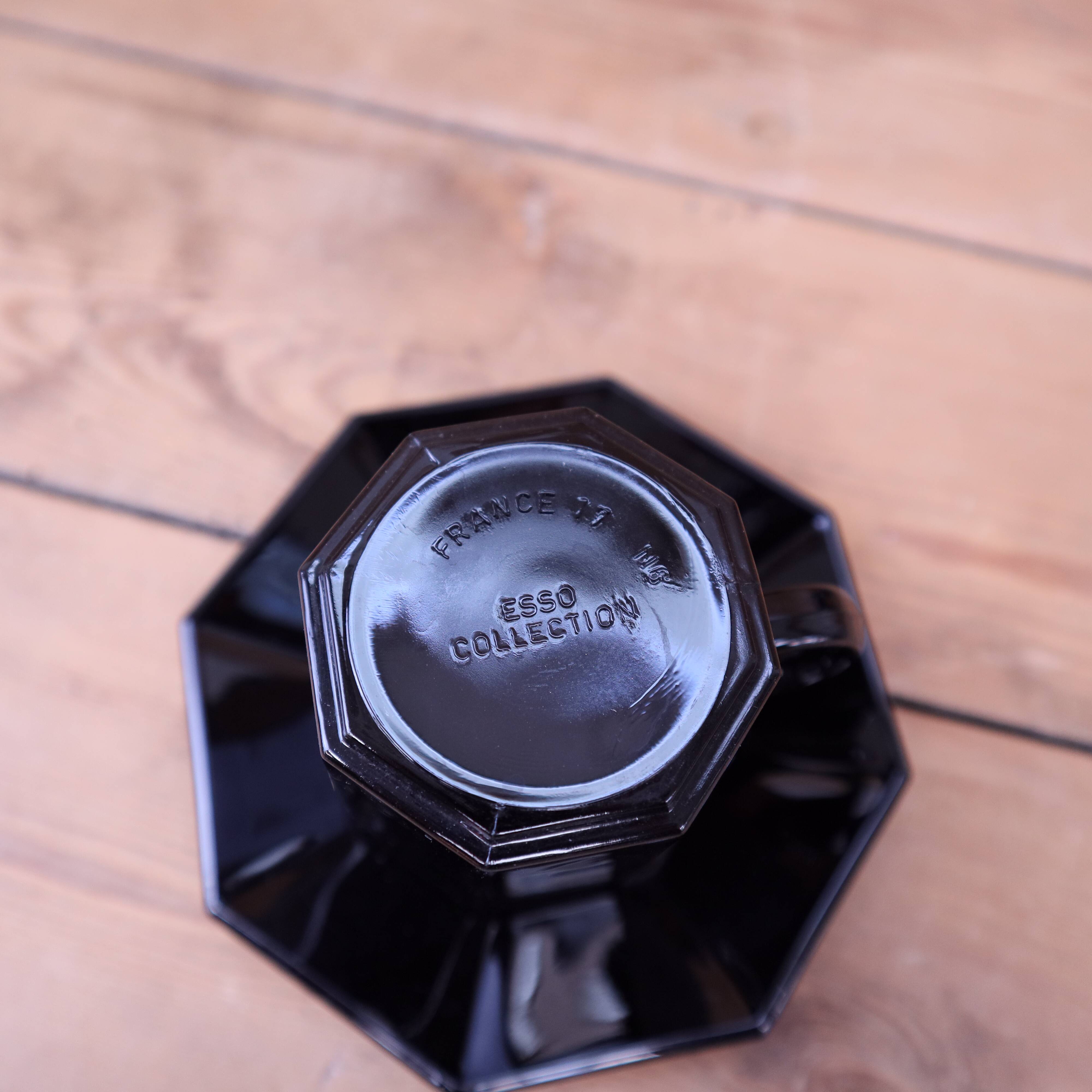 Set of 9 black coffee cups and saucers ARCOROC "Octime"