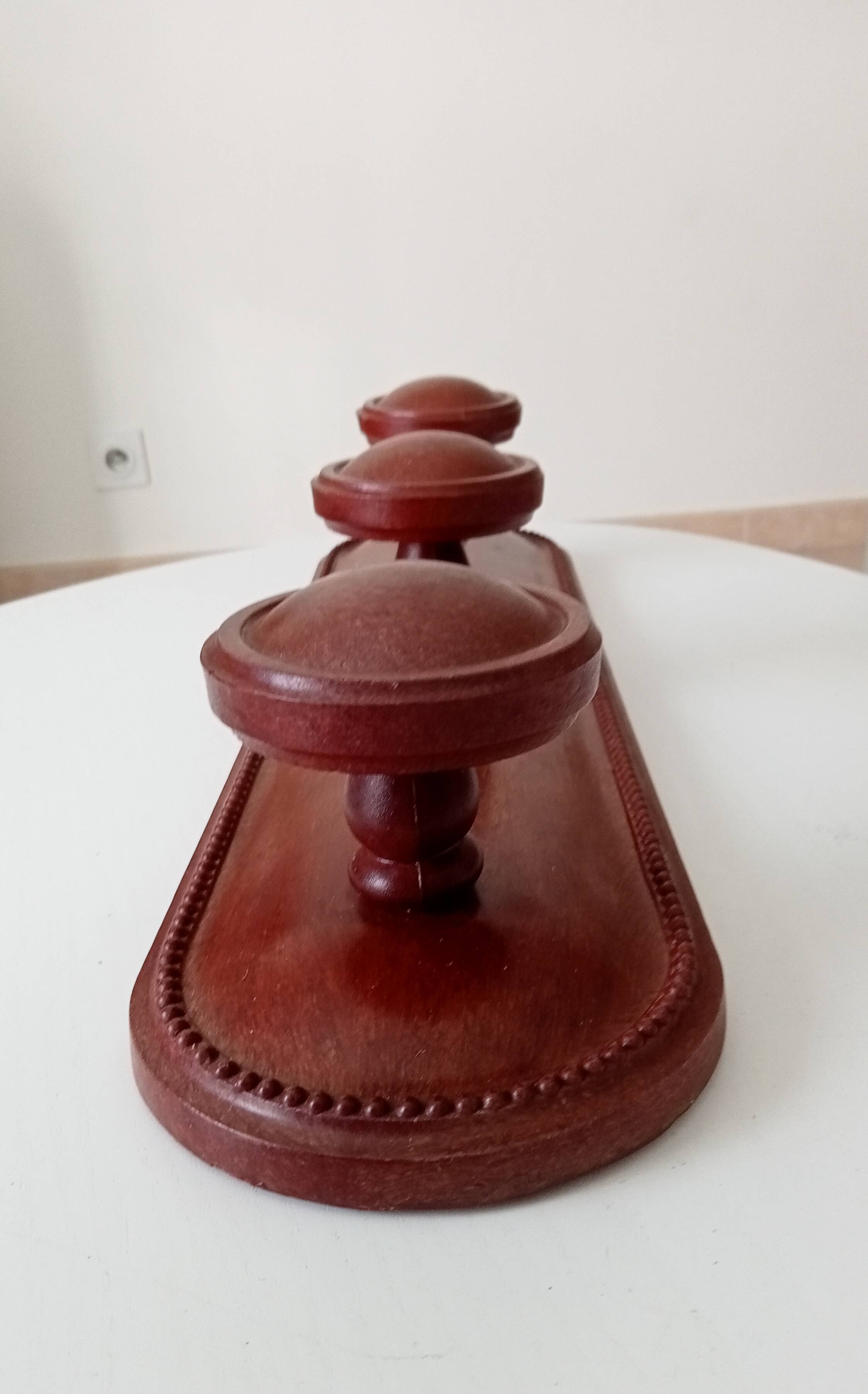 Art deco wall coat rack in bakelite 50s/60s