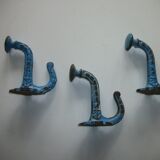 Set of 3 swaddled cast iron hooks