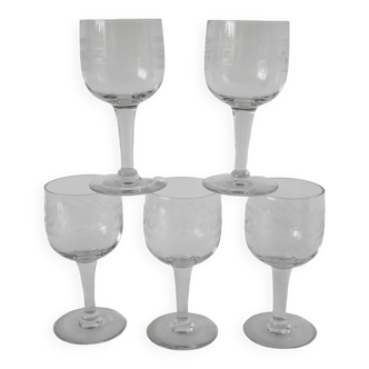 Lot of 5 old wine glasses engraved in blown glass, early 20th century
