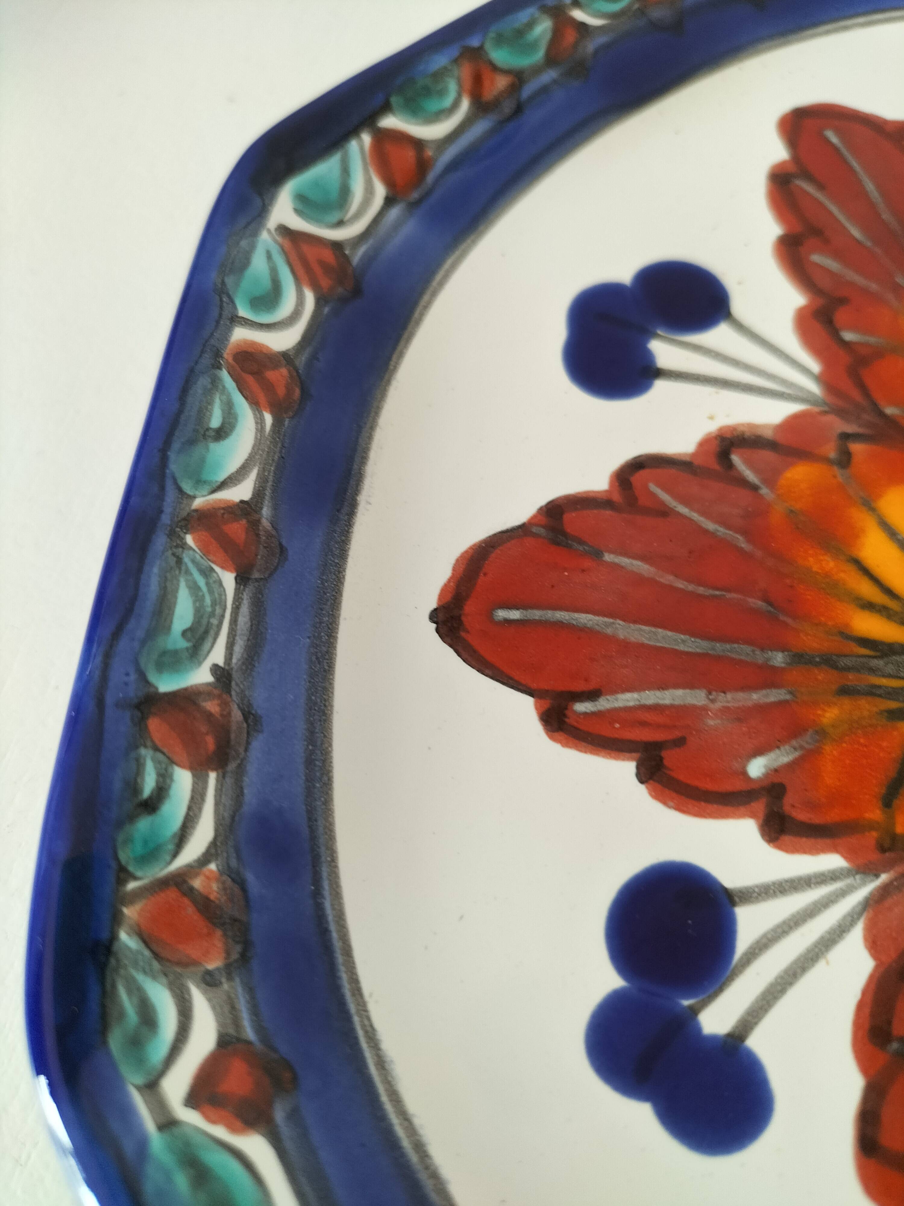 Hand painted plate Ceramica La Maga (Santo Stefano di Camastra)