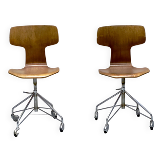 Set of 2 swivel chairs Model 3113 by Arne Jacobsen, Fritz Hansen, 1960s