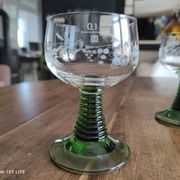 Set of 6 Alsatian wine glasses in chiseled crystal with green turned foot