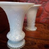 Vases opaline Charles X porte-ananas