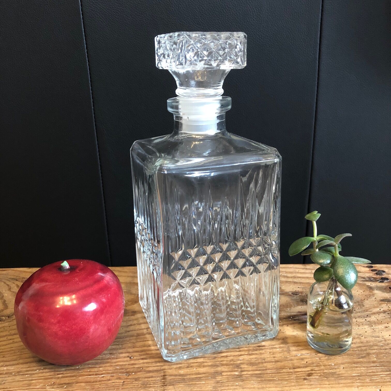 Chiseled whisky carafe