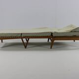 Fauteuil / lit de repos design français du milieu du siècle par George Tigien