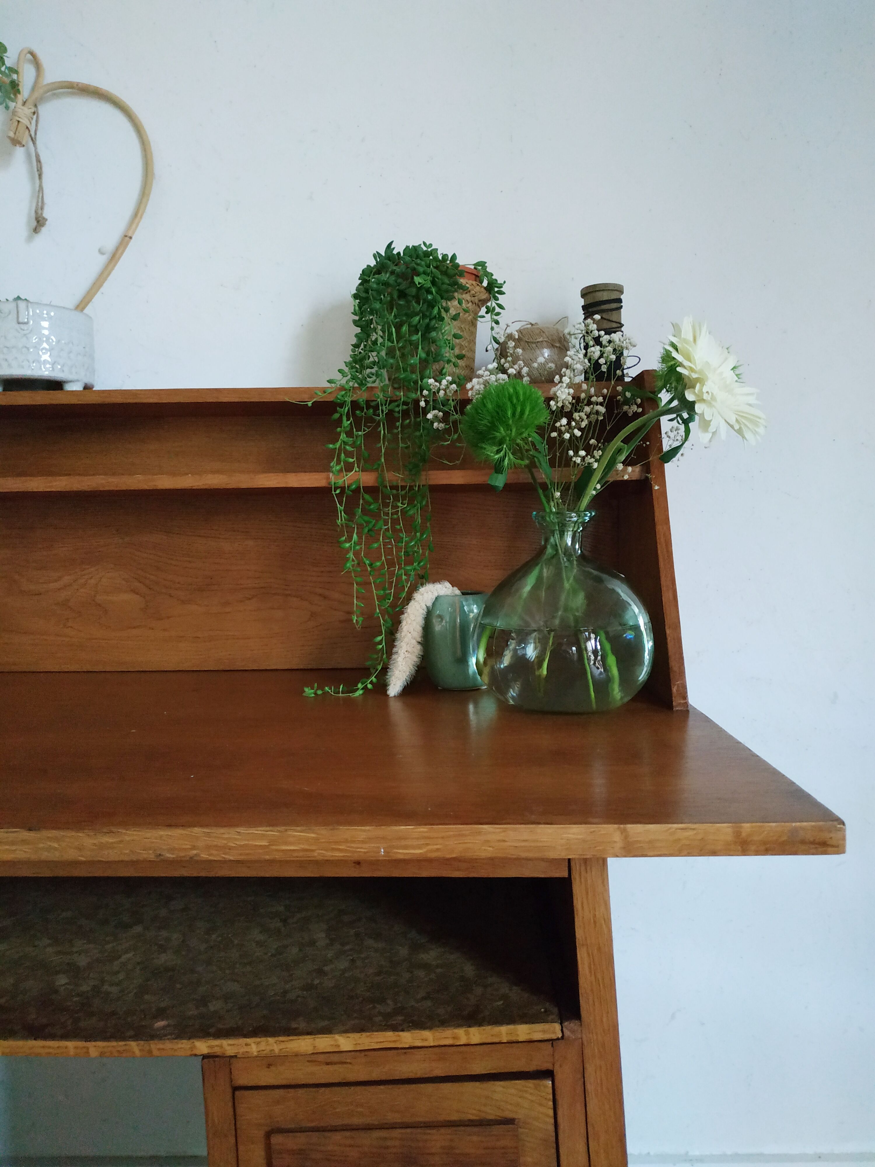 Bureau scandinave pieds compas vintage