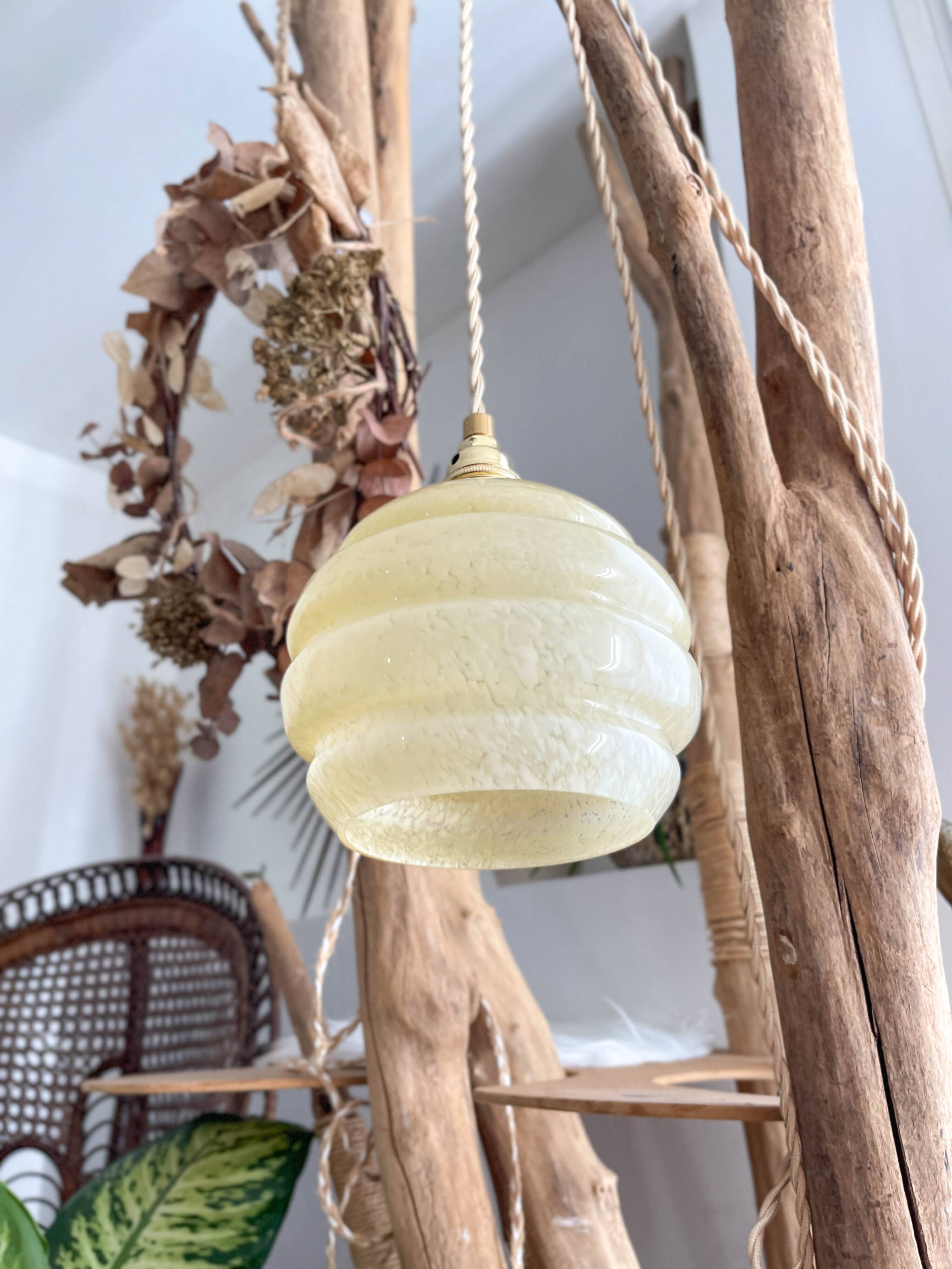 Vintage portable lamp globes customizable yellow clichy glass