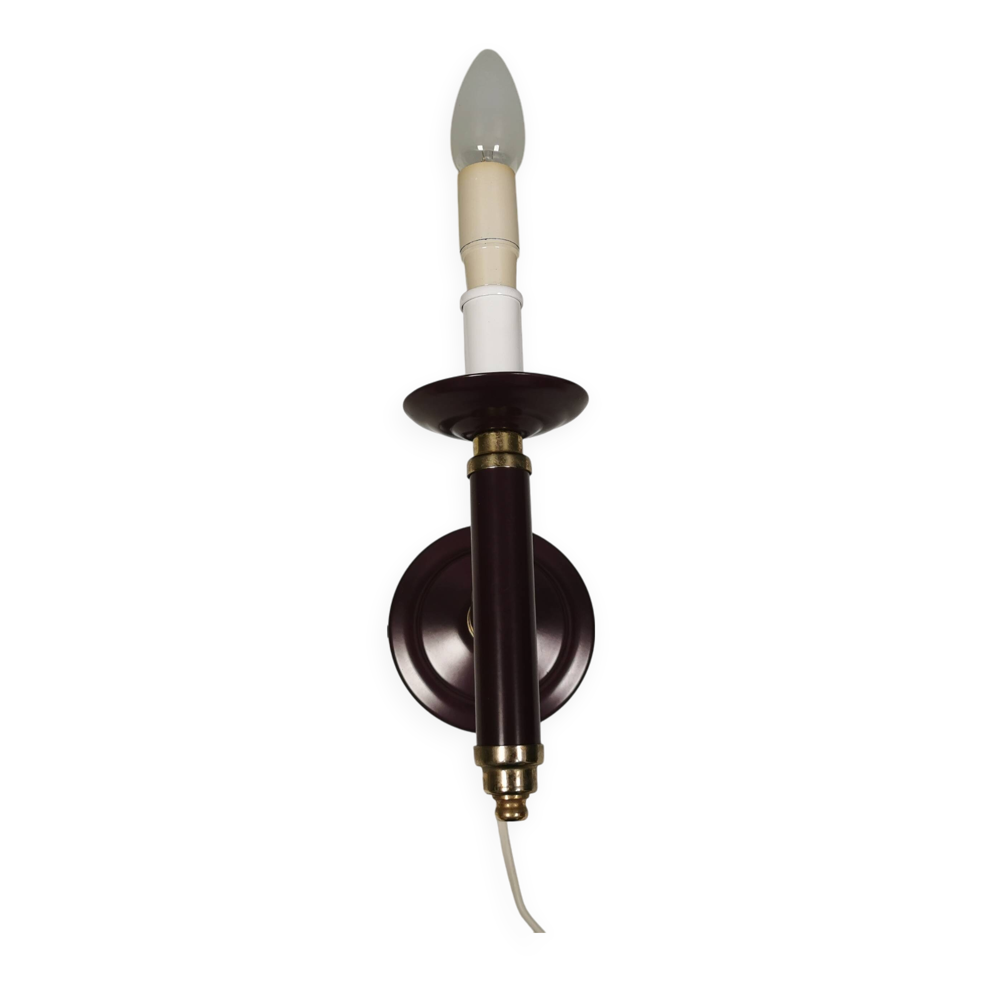 Wall lamp from Swedish Belid 1990s, in a beautiful aubergine purple colour.
