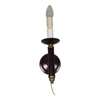 Wall lamp from Swedish Belid 1990s, in a beautiful aubergine purple colour.