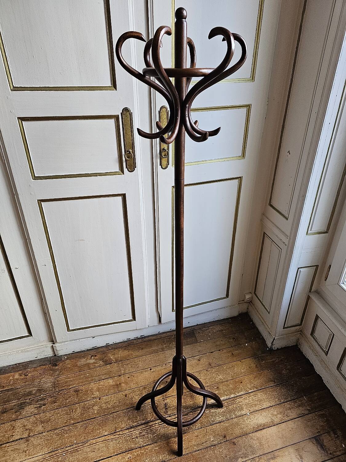 Porte-manteau bois courbé