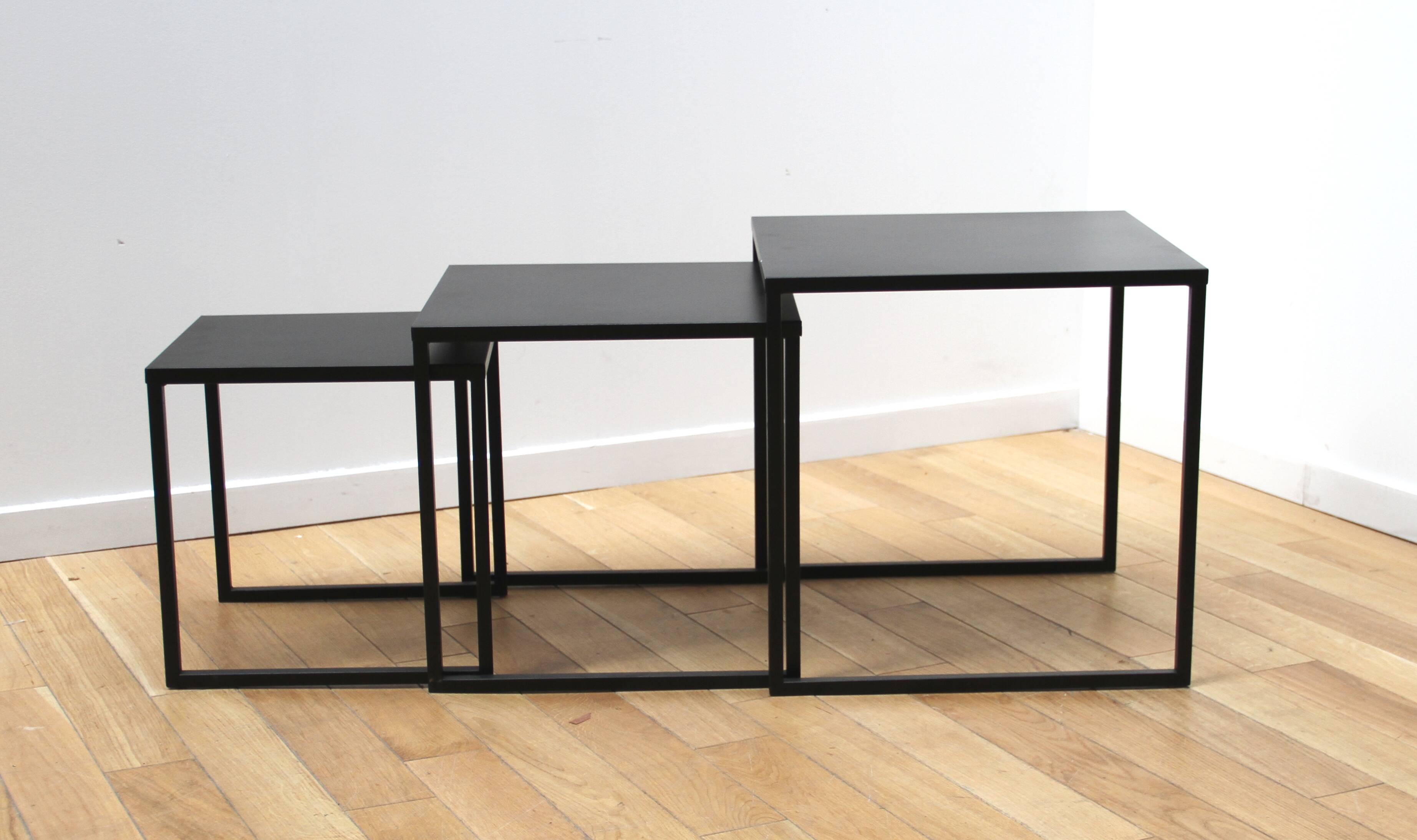 Tables design gigognes
