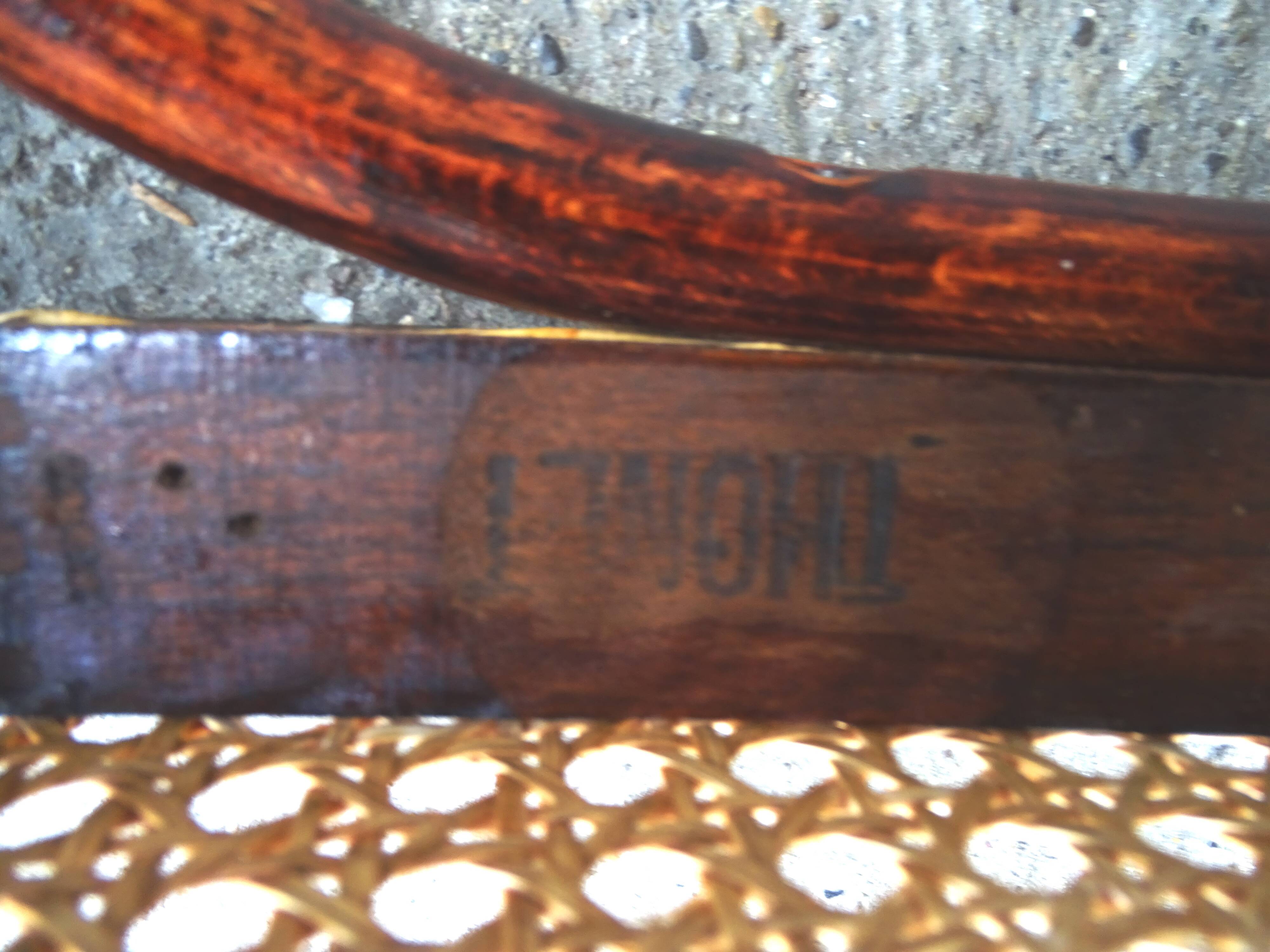 2  Chaises Thonet N°642, 1910, Art nouveau