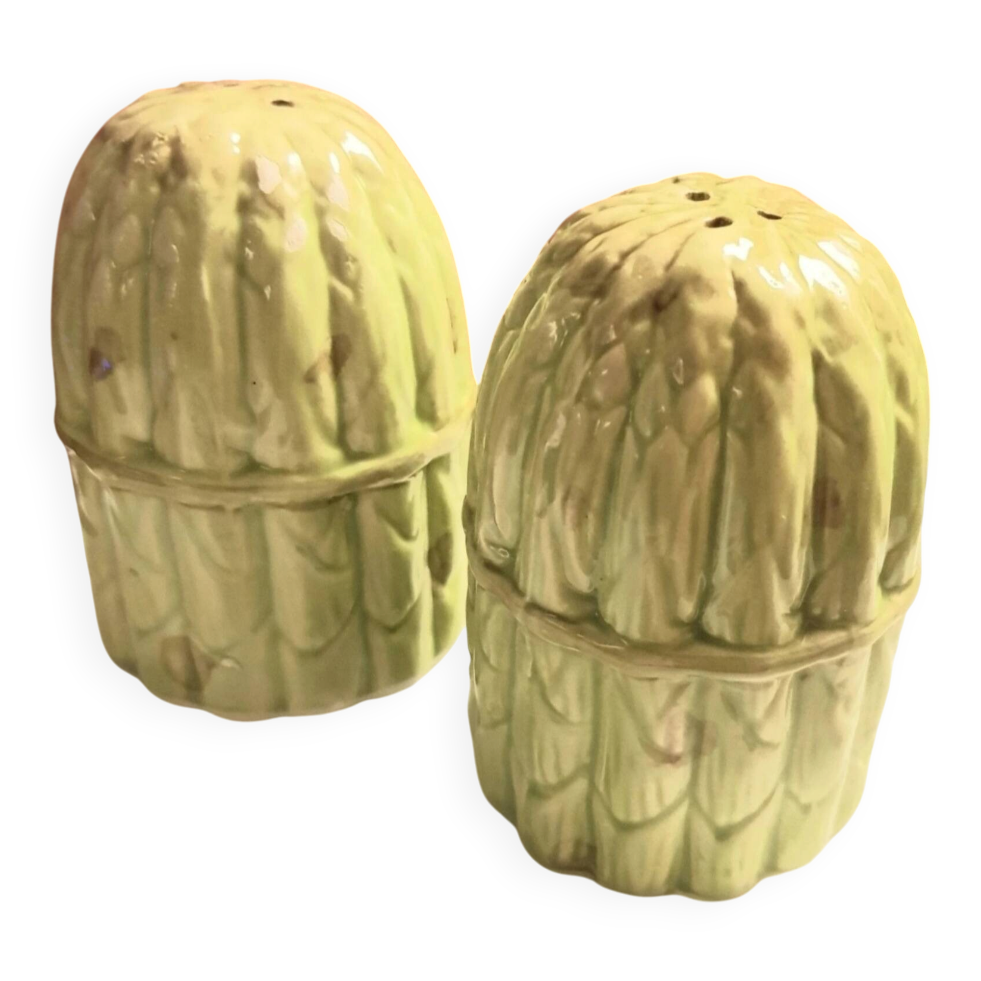 Set of salt and pepper shakers, barbotine