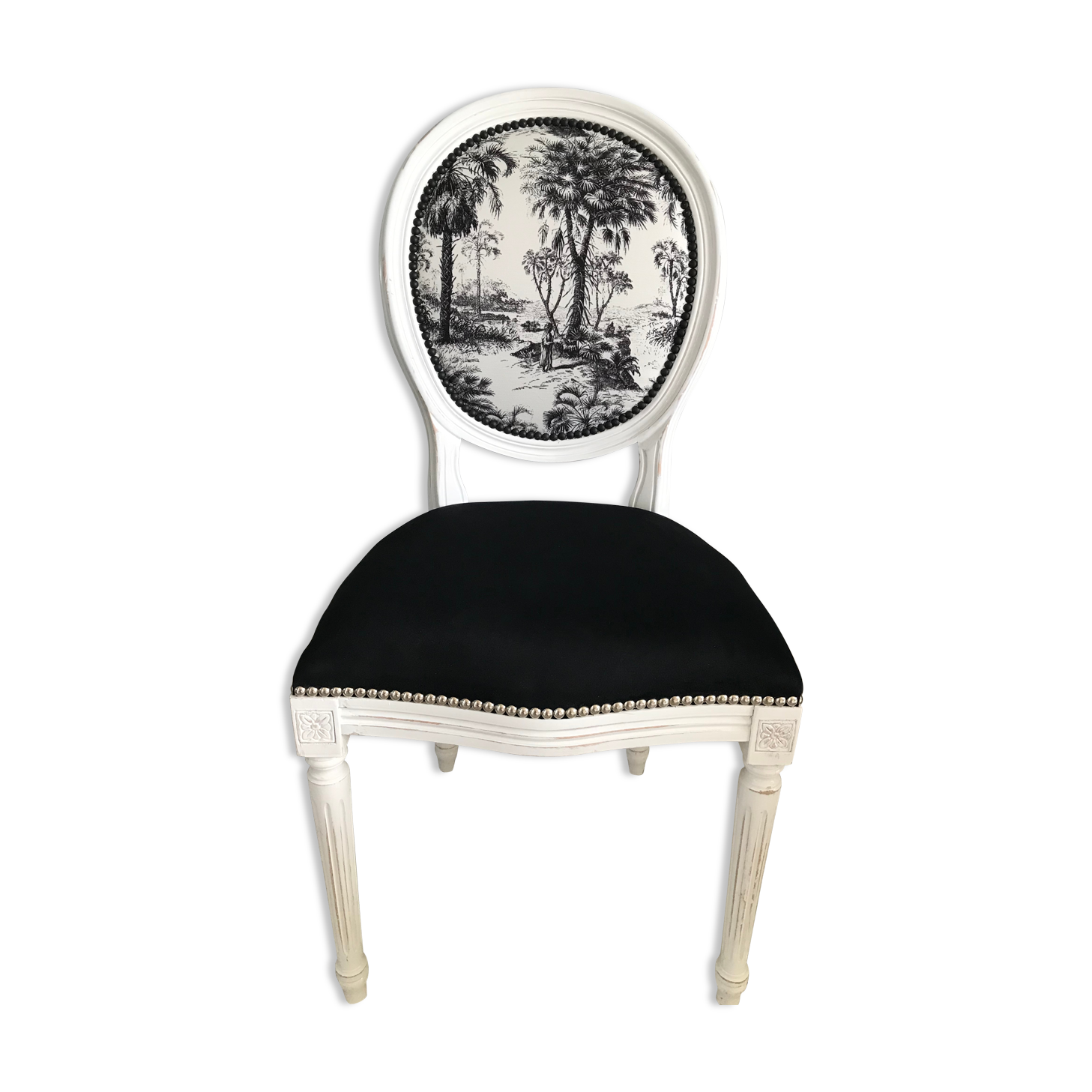 Medallion chair