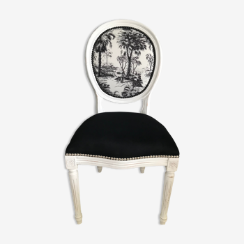 Medallion chair