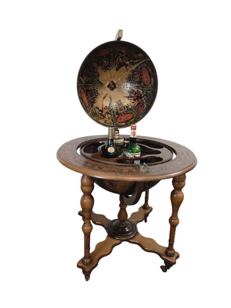 Vintage bar globe / bar furniture with decorative globe