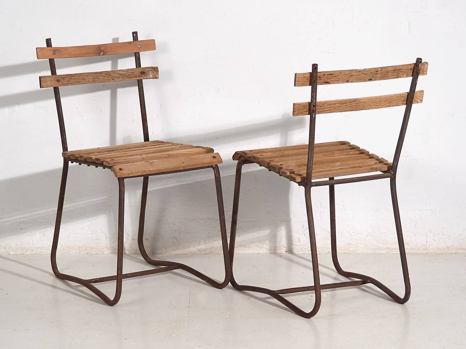 Antique garden chairs (c.1920). Set of 2 pieces no. 2