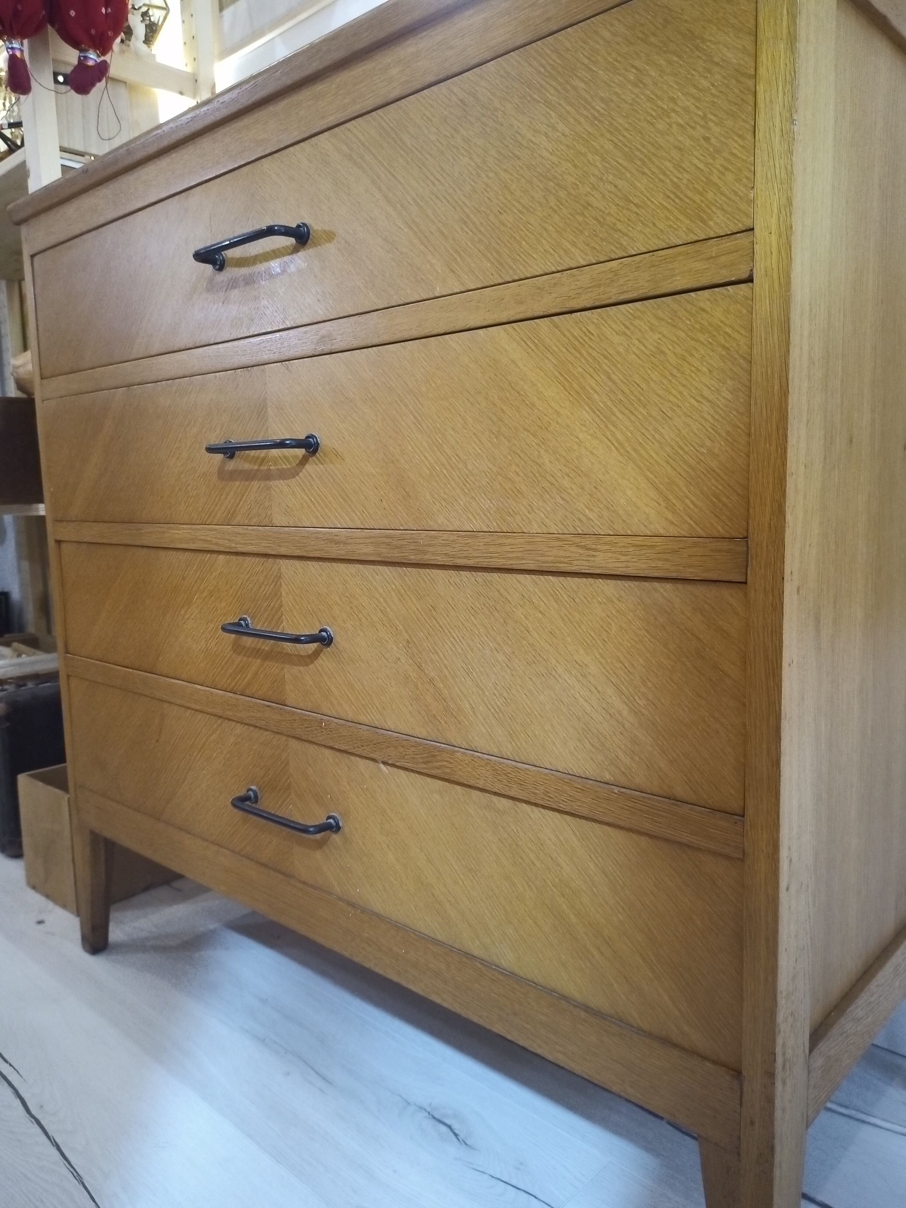 1950s varnished oak dresser