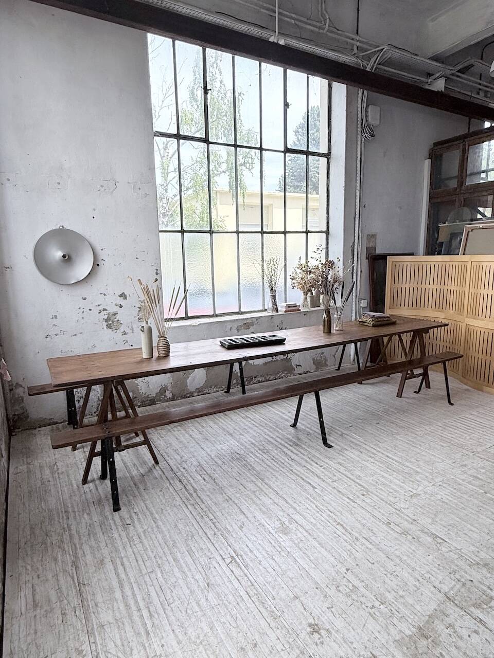 XXL trestle farm table 4m and its benches
