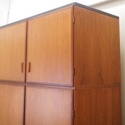 Armoire en teck, design danois, années 1970, fabricant : Omann Jun
