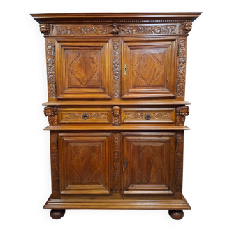 buffet with two richly carved walnut bodies – Renaissance style – 19th century