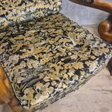 Pair of Wooden Armchairs with Curved Arms, Czechoslovakia, 1940s–1950s