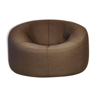 Pumpkin sofa by Pierre Paulin for Ligne Roset