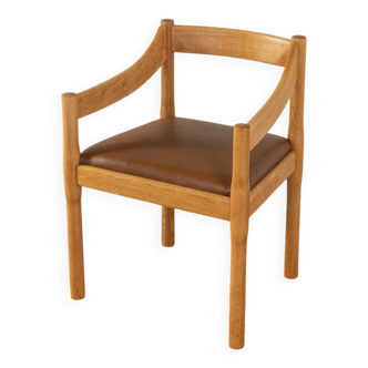 Fauteuil Carimate par Vico Magistretti pour Cassina